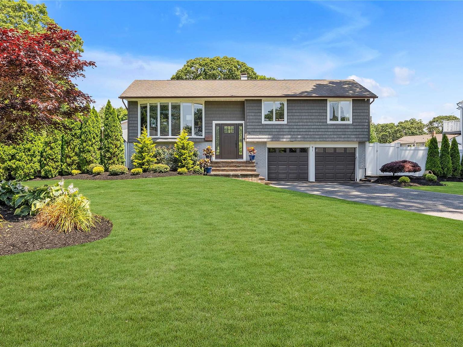 91 Claridge Lane, East Islip, NY 11730 Zillow