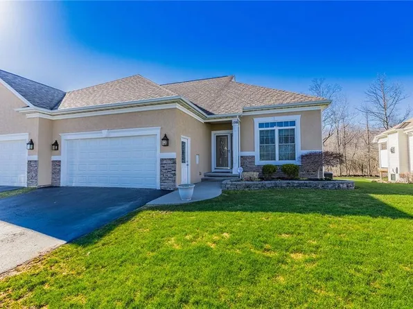106 Marc Mar Trl, Rochester, NY 14606