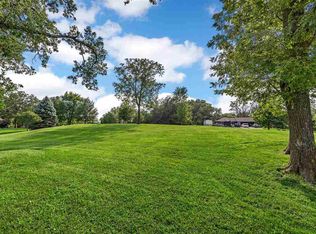 344 Hubler Ln, Lisbon, IA 52253