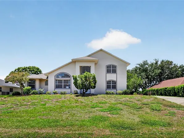 12608 Lake Ridge Cir, Clermont, FL 34711