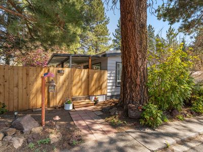 61040 S Queens Dr #58, Bend, OR, 97702