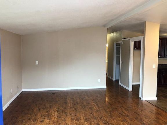 5th image of 5595 Heritage Dr