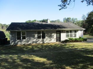 4184 E Snow Rd, Berrien Springs, MI 49103