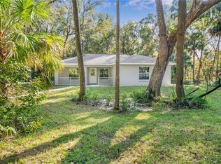 21 River Trail Dr, Inglis, FL 34449