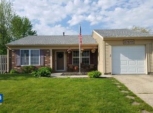20644 S Graceland Ln, Frankfort, IL 60423