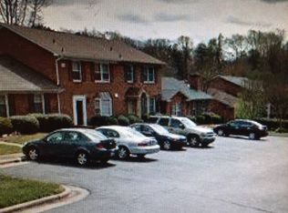 4925 E Tower Rd, Greensboro, NC 27410