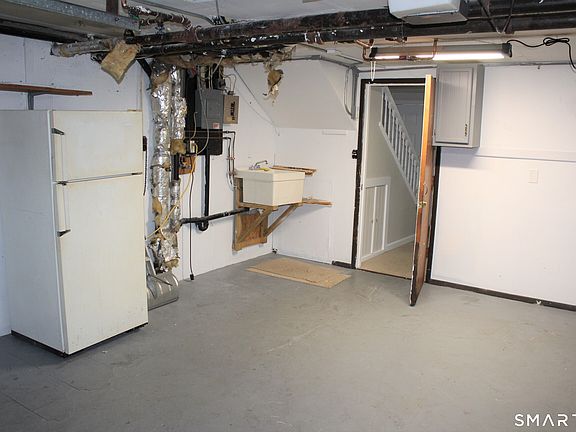 3rd image of 522 Blackstone Village #522