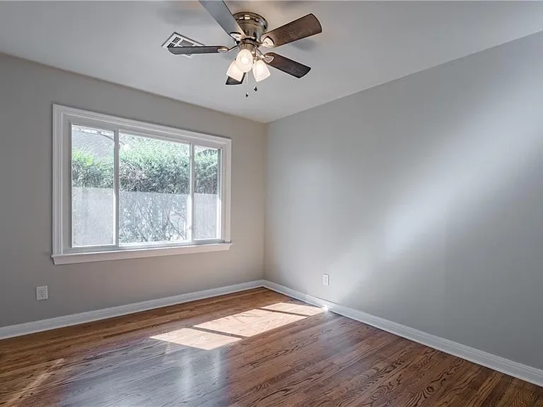4713 N Harvey Pkwy — Photo 15