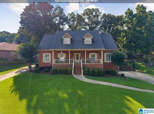 315 Roundabout Dr, Trussville, AL 35173