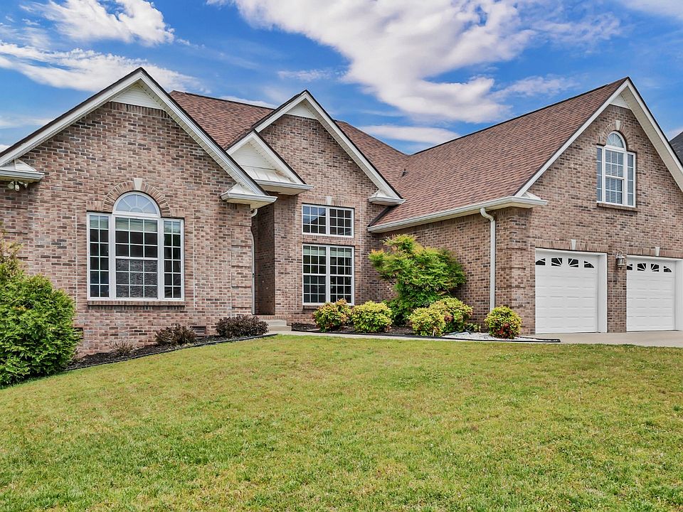 1st image of 225 Spring Terrace Ln