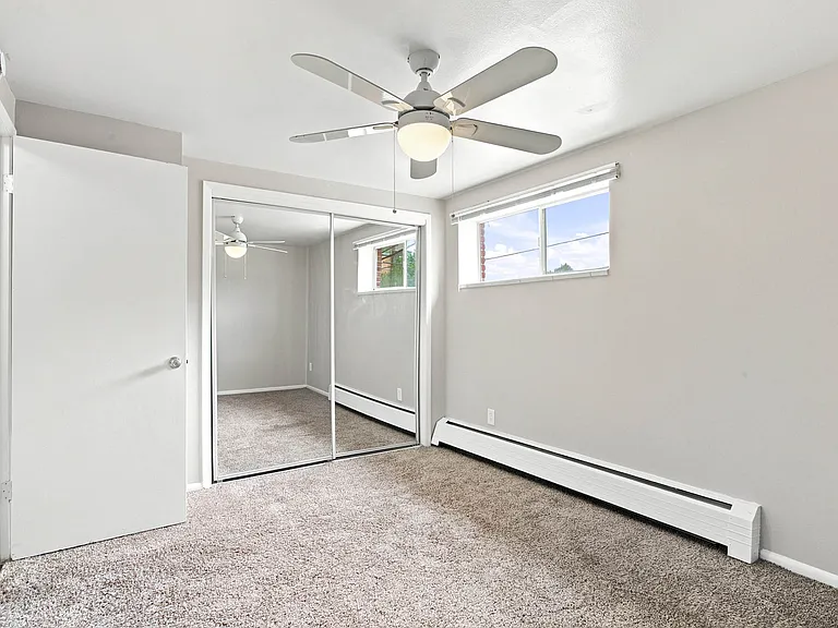 2459 S York St — Photo 29