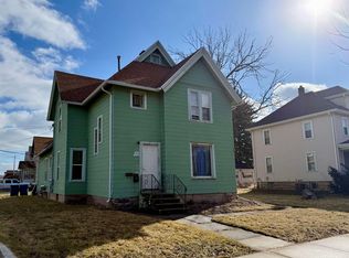 1436 N Main St, Oshkosh, WI