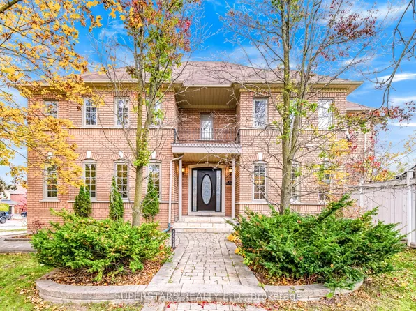 63 Deerglen Ter, Aurora, ON L4G 6Y2