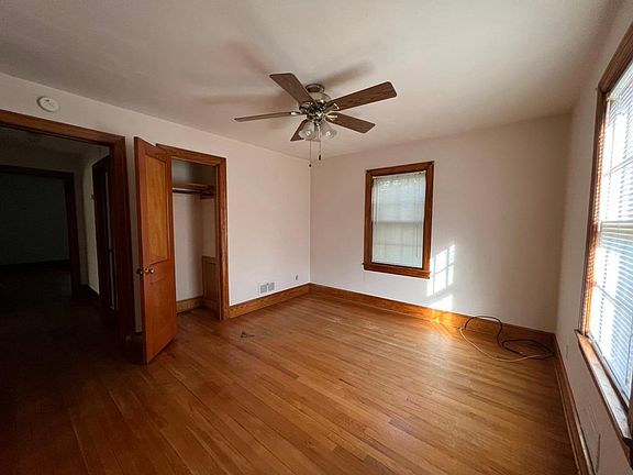 4th image of 1301 Pechin Ave SE