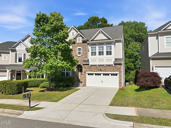 2nd image of 804 Long Meadows Rd