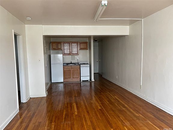 2nd image of 110 Division Ave APT 1B