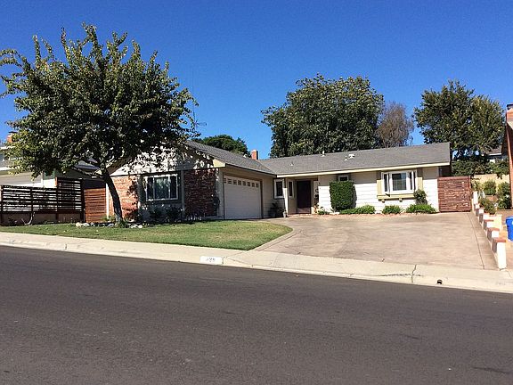 2nd image of 429 N Steckel Dr