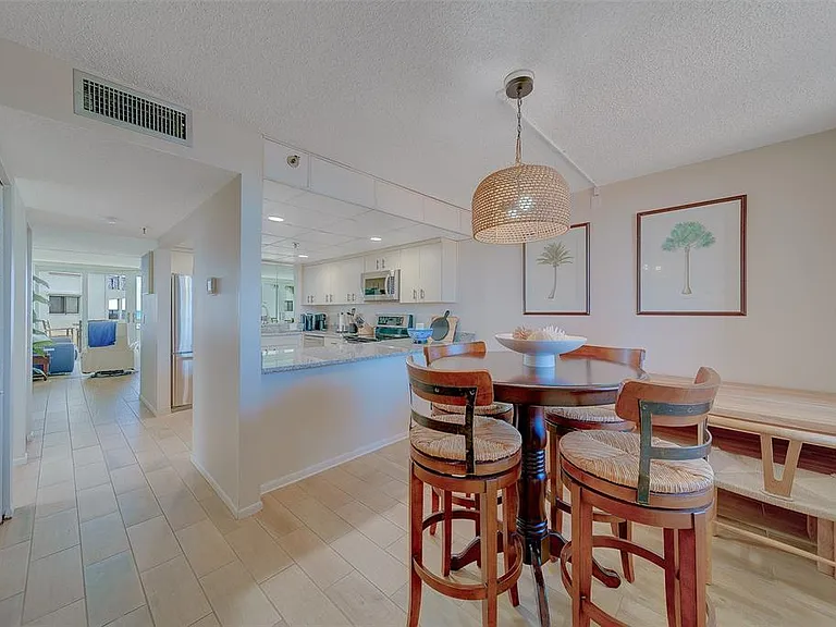 17900 Gulf Blvd #1B — Photo 18