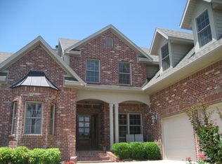 3594 E Township St, Fayetteville, AR 72703