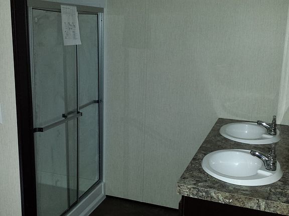 4th image of 1058 Whitney Dr