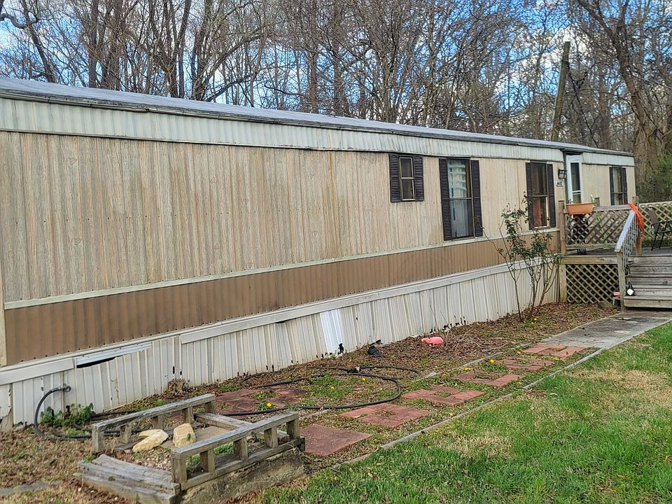 2nd image of 4417 Pontiac Dr #14