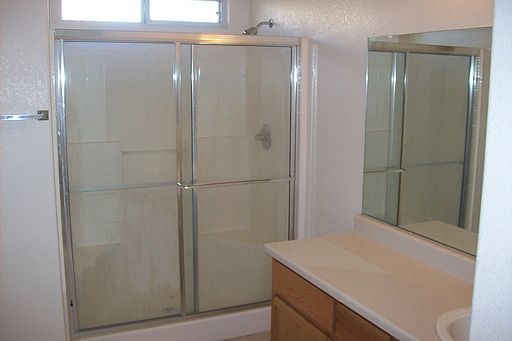 5th image of 5209 Painted Pebble St
