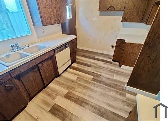 2 bed, $600 — Photo 3