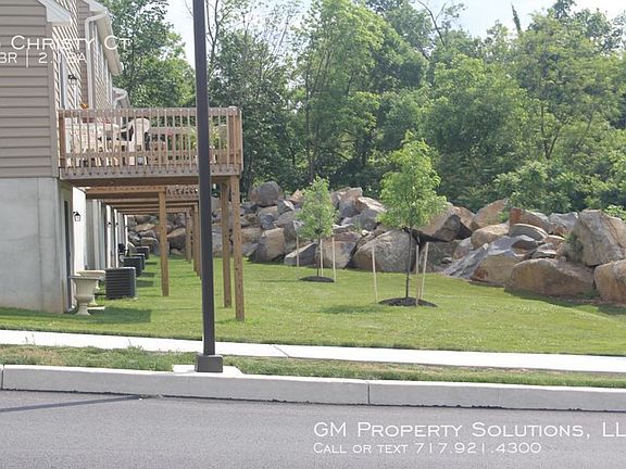 3rd image of 8 Christy Ct