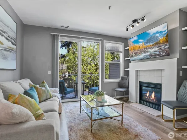 5916 S 232nd Court #3-2, Kent, WA 98032