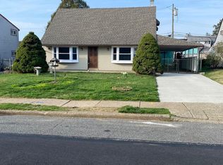 2866 Nautilus Rd, Philadelphia, PA 19154