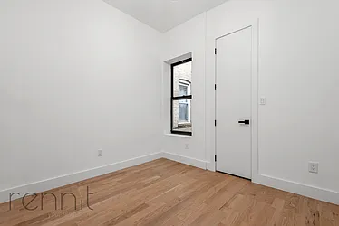 Rented by Rennit Inc.