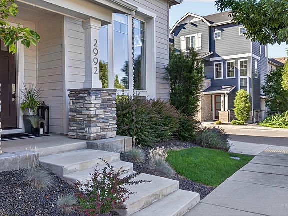 2nd image of 2992 S Old Hickory Way