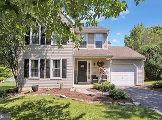 28 Fox Glove Ln, Reading, PA 19606