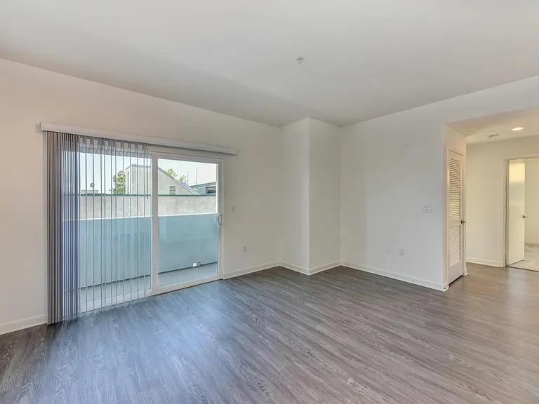 1440 Sunset Residences LLC — Photo 8