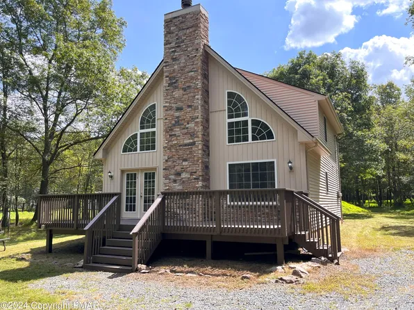 420 Towamensing Trl, Albrightsville, PA 18210