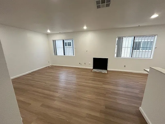 8525 Saturn St — Photo 7