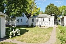 3rd image of 1221 Matilda St