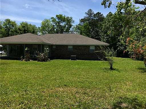 3rd image of 11412 Dorothy Ln