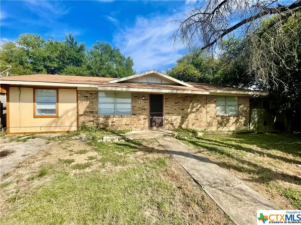 1007 Indiana St, San Marcos, TX 78666