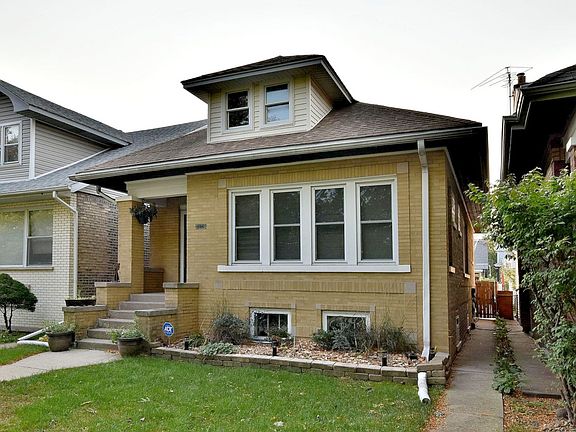 2nd image of 5225 N Ludlam Ave