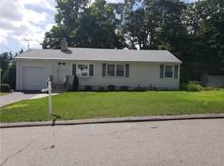 124 Landon Rd, Warwick, RI 02888
