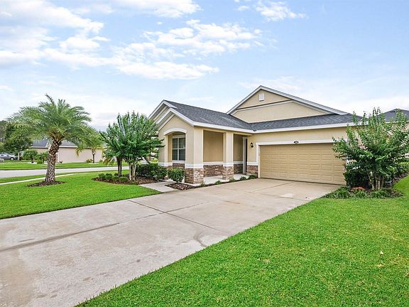 3rd image of 228 Grande Lake Dr