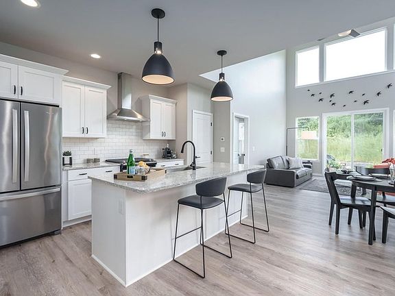 2nd image of 4133 Enclave Way