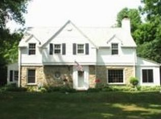 2356 W Warwick Rd, Muncie, IN 47304