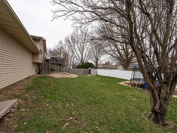3rd image of 3008 Mirium Dr