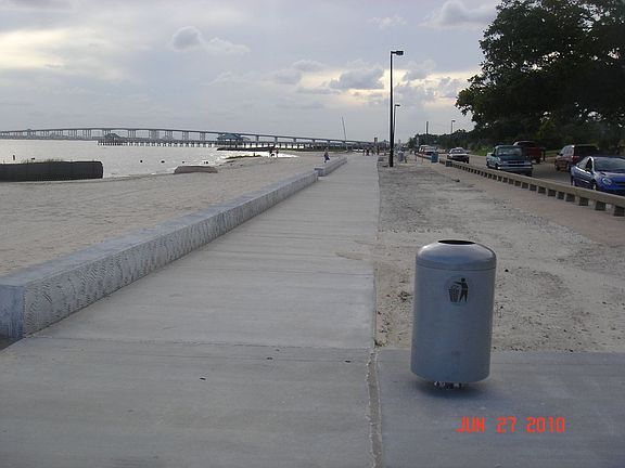 5th image of 527 Front Beach Dr APT 24