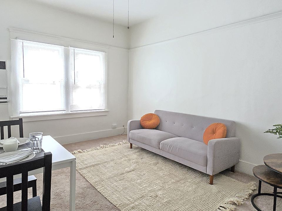 1st image of 959 E Broadway #16