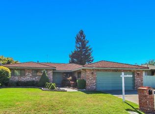 7010 Wavecrest Way, Sacramento, CA