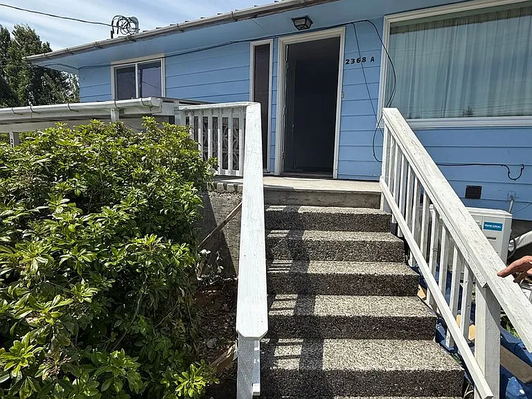 2368 Pacific Ave — Photo 1