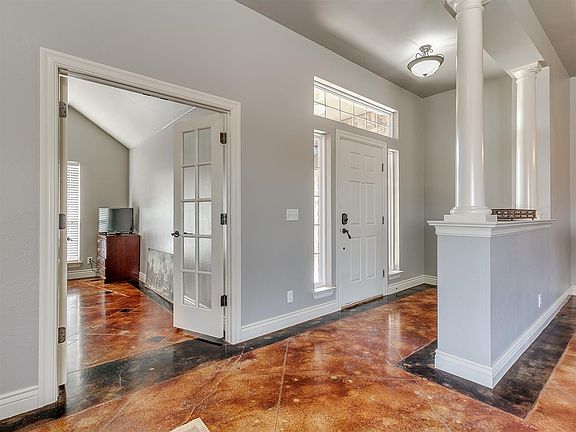 4th image of 15912 San Miguel Cir